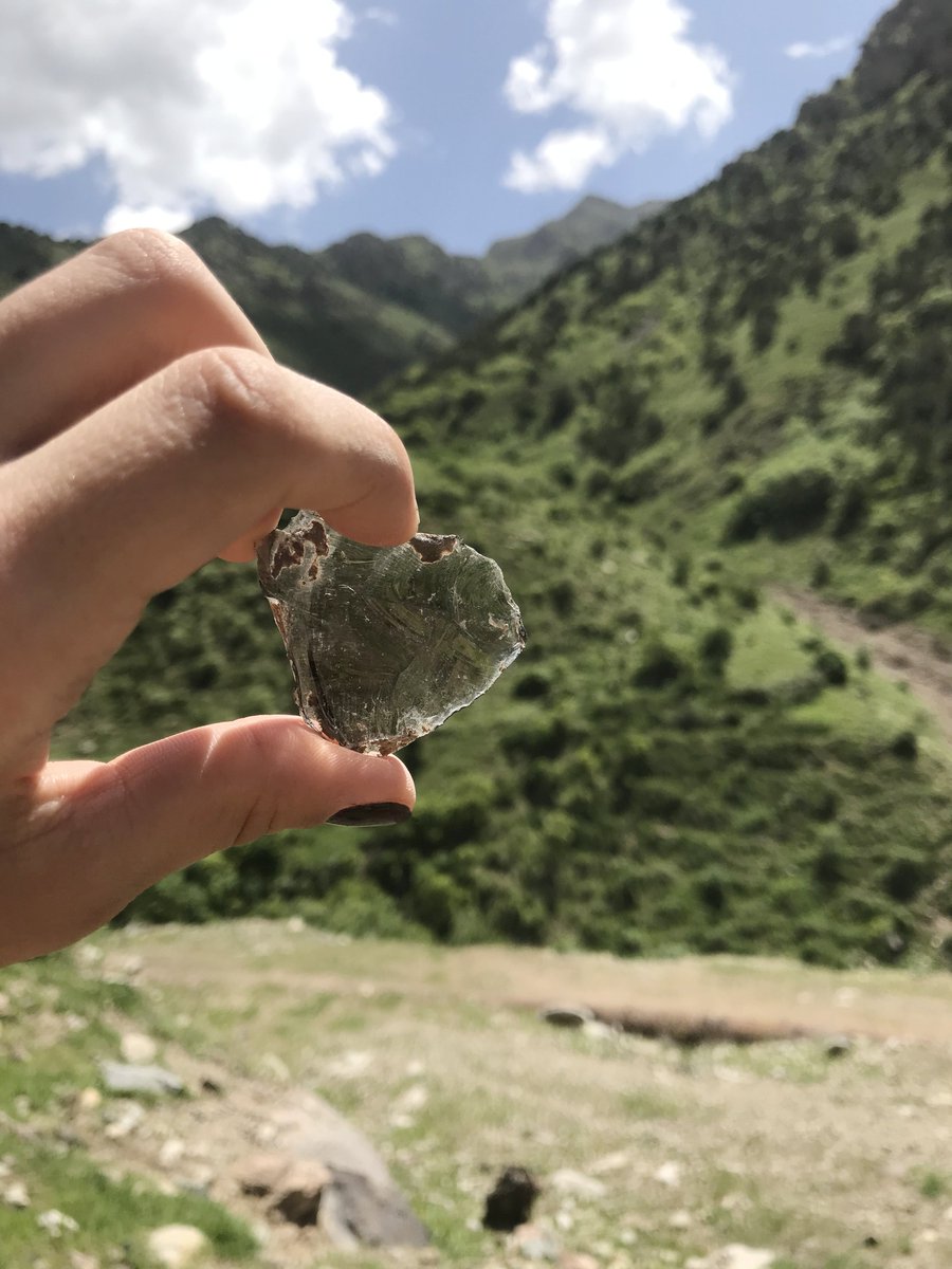 Check out our paper looking at obsidian fragments from a newly discovered Copper Age Yeghegis-1 site in Armenia that reveals greater social connectivity across the landscape through time rdcu.be/dFPIH @elleryfrahm @palaeotropics @MPI_GEA @Yale