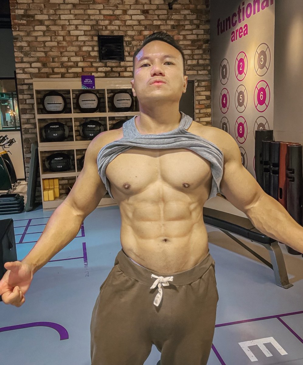 drfaizalazmi's tweet photo. You have to force yourself to be successful. Dont wait for the right time. It never happens #hiawak #celebrityfitnessmalaysia #celebrityfitnessindonesia https://t.co/qnnMEoxpAW