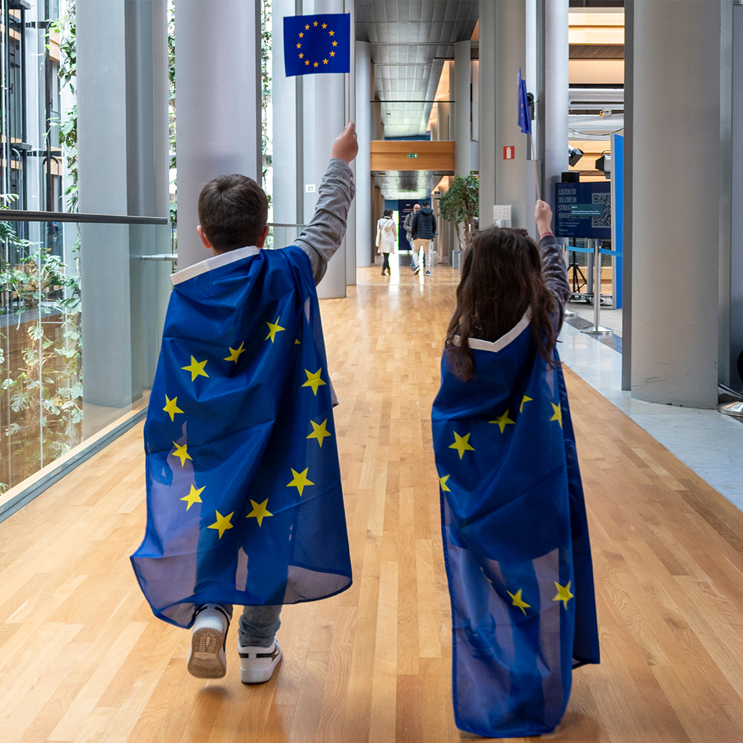 Don’t miss your chance to visit the European Parliament as part of events to celebrate Europe Day. 

Find out more: europa.eu/!4QX9W7