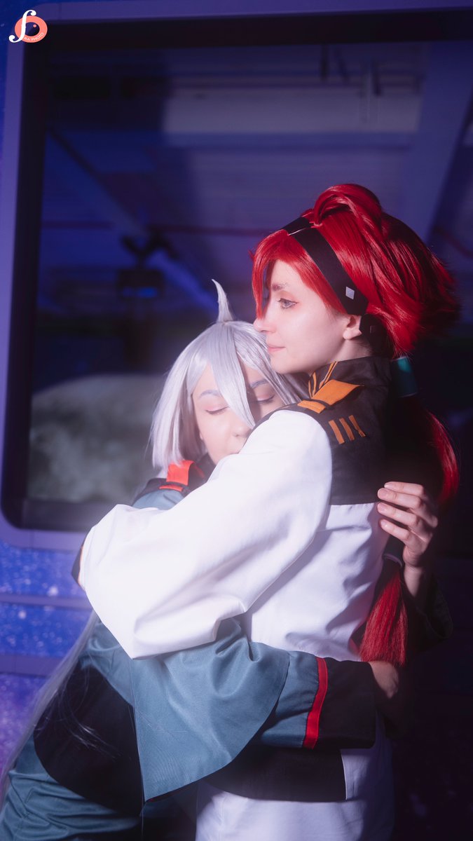 Happy lesbian visibility week 🤍❤️ Suletta: me Miorine: @Whatsubtext 📸: fra.photo_ #水星の魔女 #G_Witch #スレミオ #sulemio