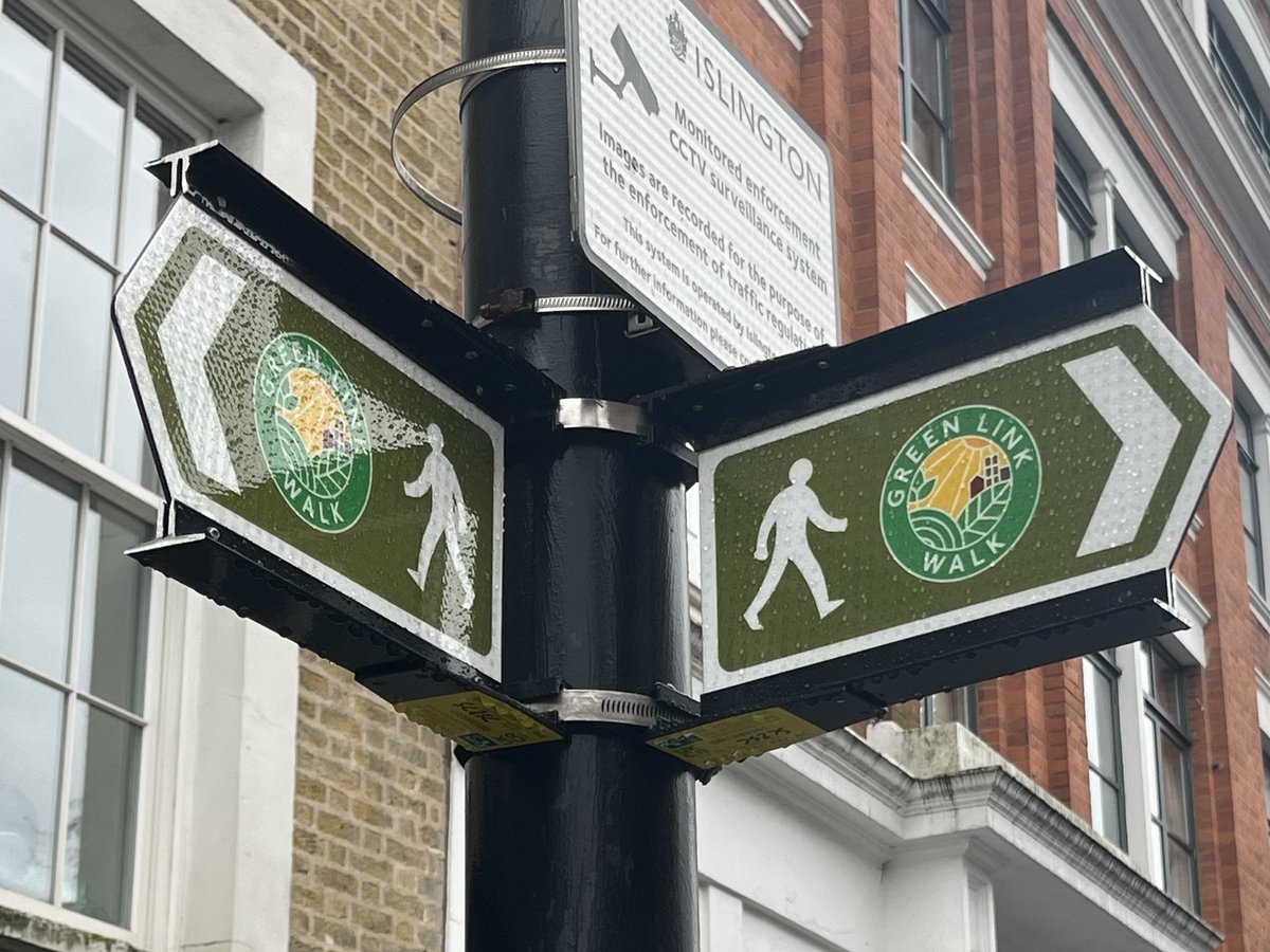 Our detailed maps and guidance for London’s newest walking route the #GreenLinkWalk are now available for free download on our website. Thanks to our brilliant volunteers for creating them. #FingerpostFriday innerlondonramblers.org.uk/ideasforwalks/…