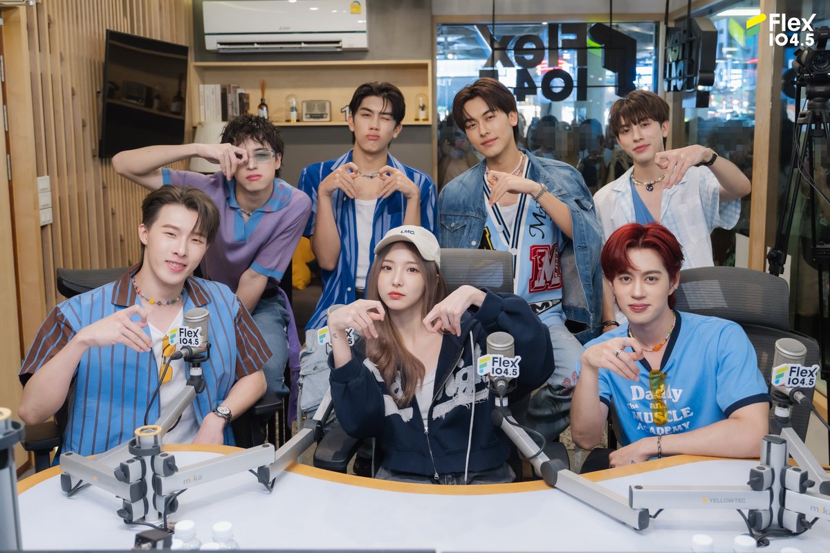 Flex 104.5 tweet media