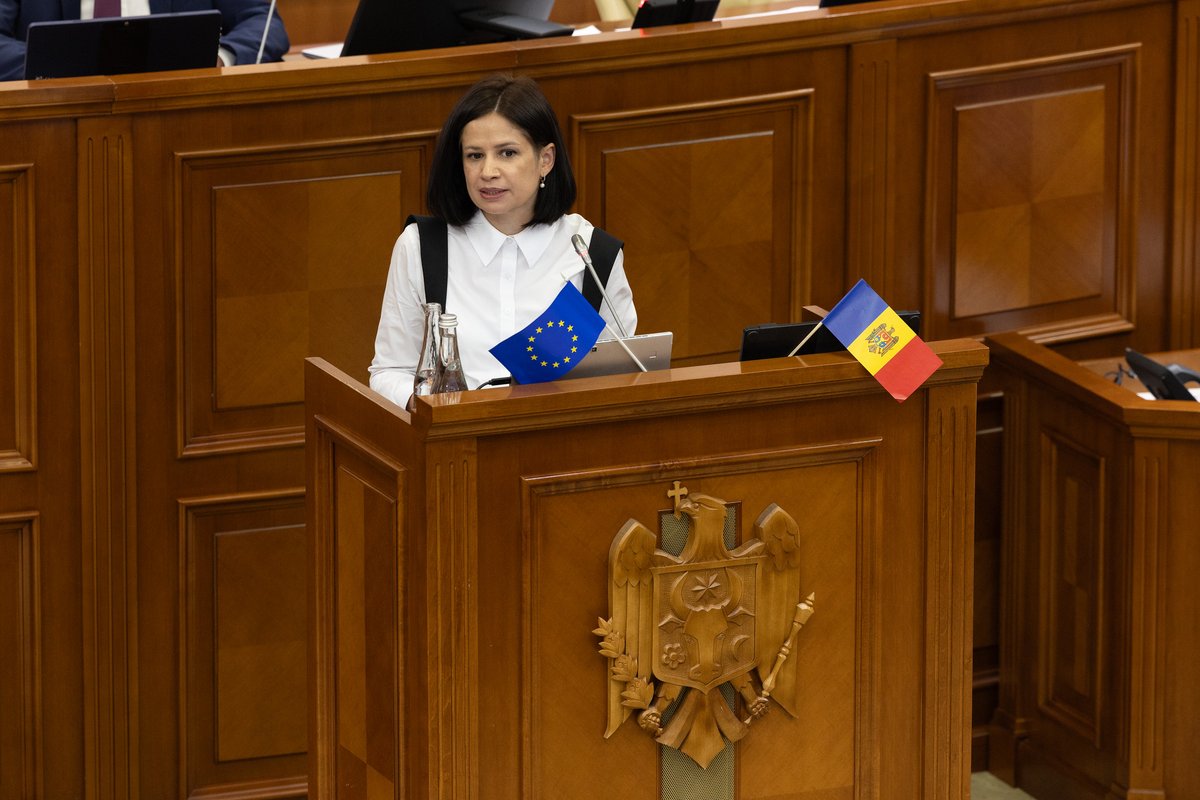 The vote by correspondence will be implemented by the Republic of Moldova. The countries will be selected according to the criteria stipulated by law. 🔎Details: t.ly/lurz0
