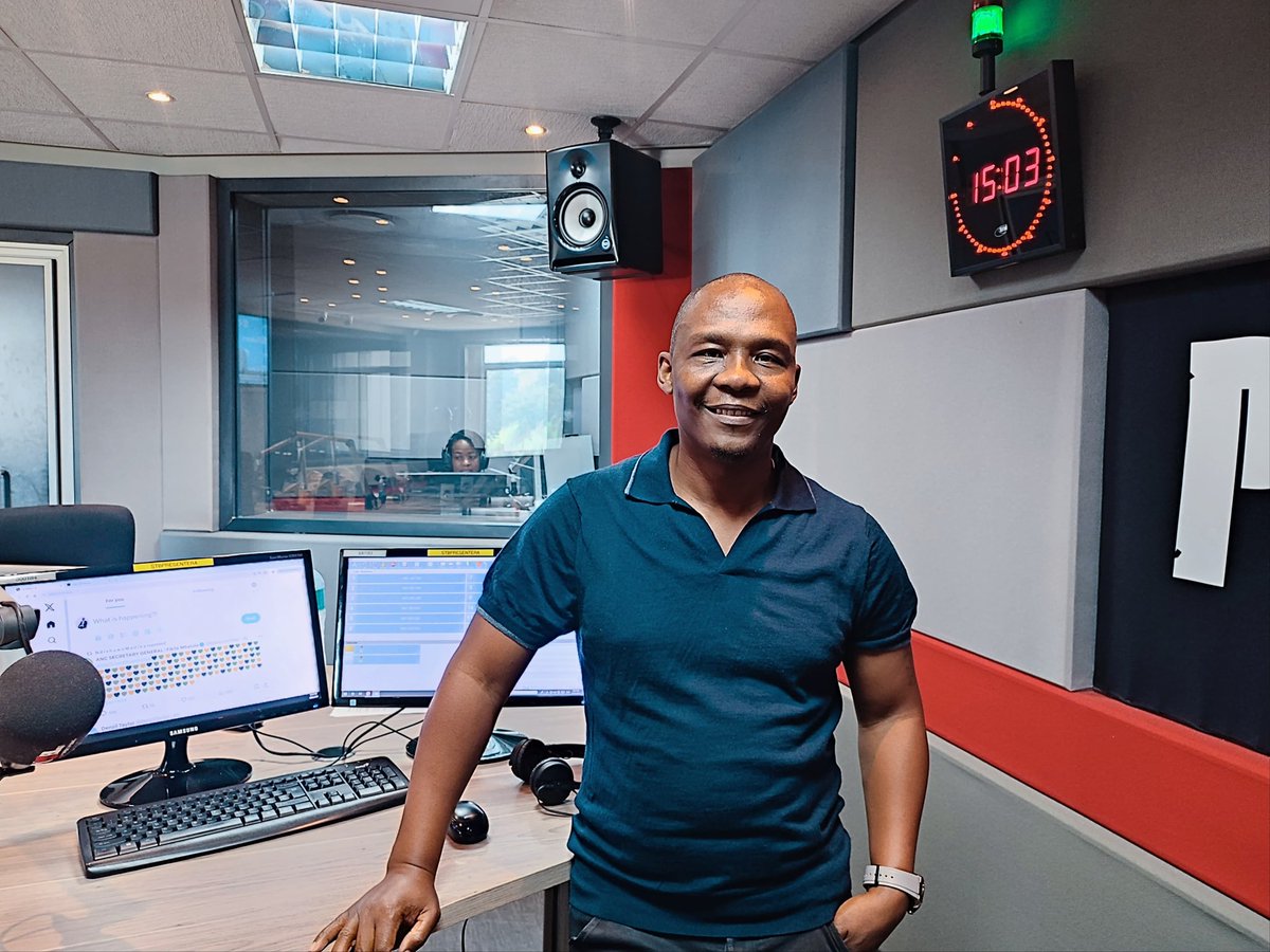 It's Drive time... Welcome to #POWERDrive with @Thabisoo, @Fifi_CM and the team until 18:00. Get in touch with us throughout the show. ☎️: 0861 987 000 📱: 083 303 7093 🌍power987.co.za/stream/