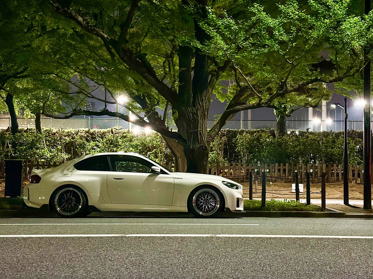 mr1985kazuto's tweet image. GW突入という事で夜な夜なドライブ。

#BMW #G87M2 #スタバ #メロン