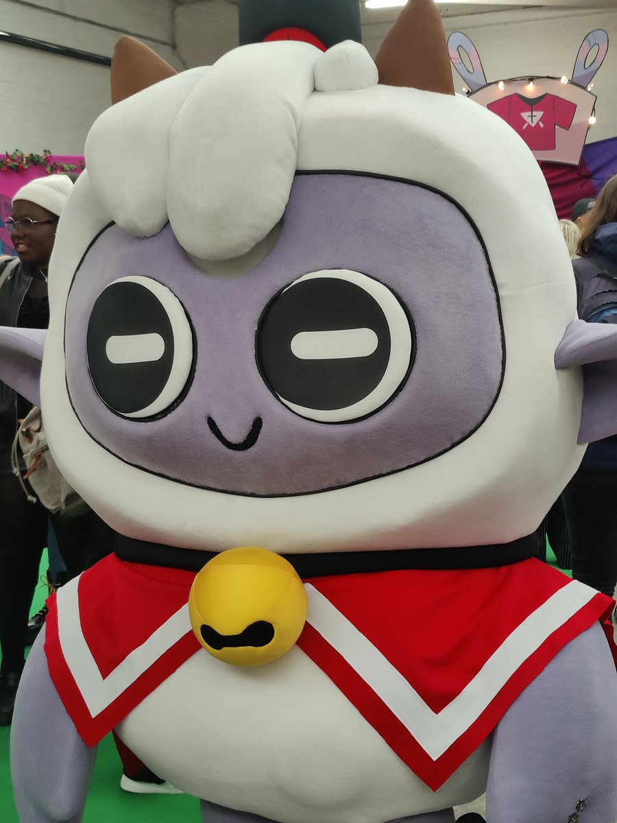 ShireenPlays's tweet photo. Not to mention, there is a whole Cult of the Lamb section, with a photoshoot backdrop, plushies and a giant plushy walking around! ๐๐
#CultoftheLamb #WASD #WASDLondon https://t.co/Oak3uJmcwG