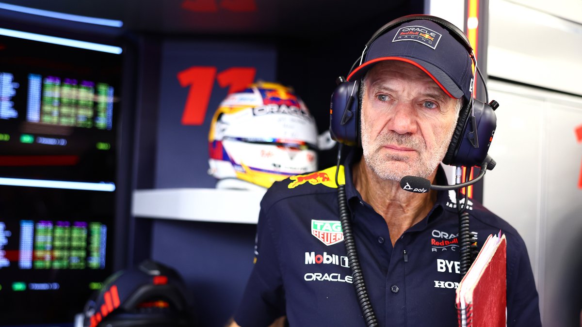 Wow! Adrian Newey is reportedly leaving Red Bull. Huge if true: F1 design legend is believed to have told the team he wants to leave → topgear.com/car-news/formu…