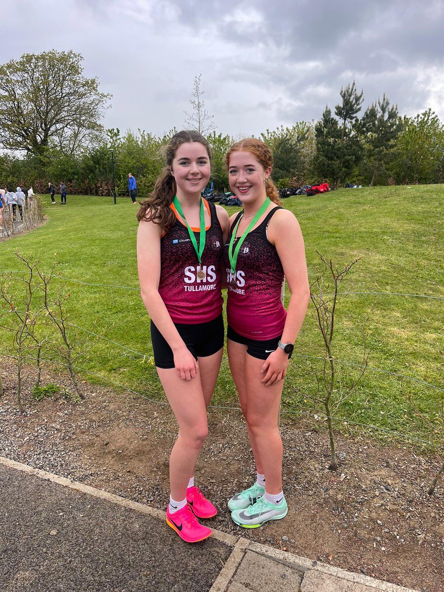 Well done to all who competed at the South Leinster Track and Field Championships yesterday. Congratulations to Sierra who came 2nd in the 100m, Eabhadh who came 3rd in the Steeplechase&Andrea who came 1st in the Steeplechase. All three have now qualified for the Leinsters.