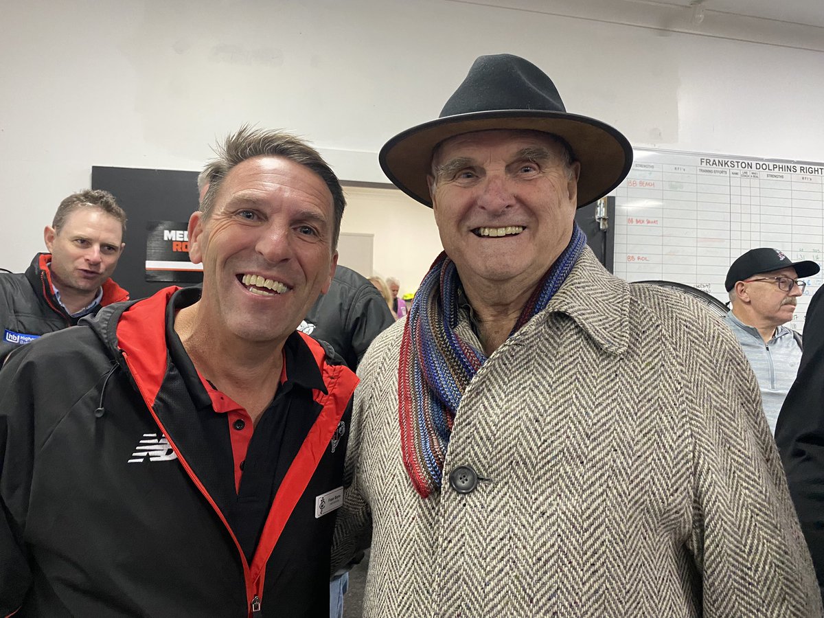 Former Hawthorn prez Ian Dicker one of the many happy faces in the Frankston rooms. When the Dolphins lost their VFL licence, this fellow stepped forward to help and has been supporting them since.