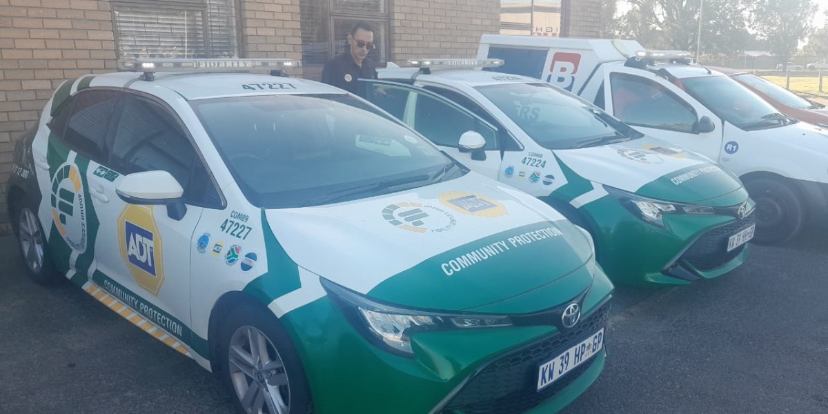 We're teaming up to keep you and your community safe! Yesterday, we partnered with Bellville SAPS and Triangle Farm CID for a visible operation. Your safety and security are our top priorities! #FidelityADT #CapeTownNorth #operations #safetyfirst #WeAreFidelity #SAPS