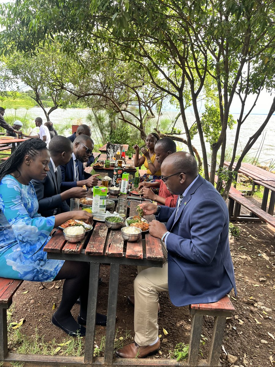 #51kmaconf My international clients had a @CANMA_Africa had a fruitful meeting at the 51st @KenyaMedics_KMA Conference at the Grand Royal Swiss Hotel, Kisumu and had a taste of Dunga Beach fish and they loved it.