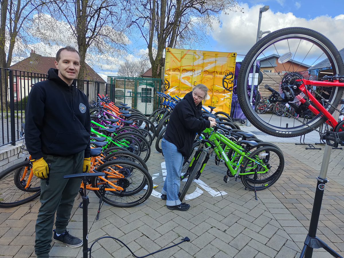 includeme2club's tweet photo. Excitement is revving up as we get set for the Craigie Trailblazers, our brand-new junior bike club, kicking off tomorrow from the Hub at Cowan Park Lodge! 🚴♂️💨
We can't wait to welcome you for an action-packed day! Stay tuned for more tomorrow 👀
#CraigieTrailblazers #IM2C https://t.co/lPBxYJjYM2