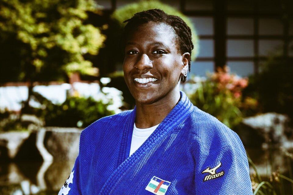 Bravo à Nadia Matchiko Guimendego 🥋🇨🇫 pour son titre de vice-championne d'Afrique au championnat de Judo ! 
Une fierté pour la République centrafricaine.
 👏 #Judo #ChampionnatDAfrique #Centrafrique