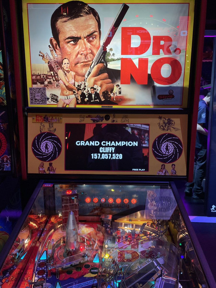 LukeClifo's tweet photo. Fantastic opening day at Dreamhack today for myself. Got some high scores, met some wonderful people, cannot complain at all. @DreamHack @DreamHackAU #dreamhack 😁🎮❤️ https://t.co/FNIdElWDMI