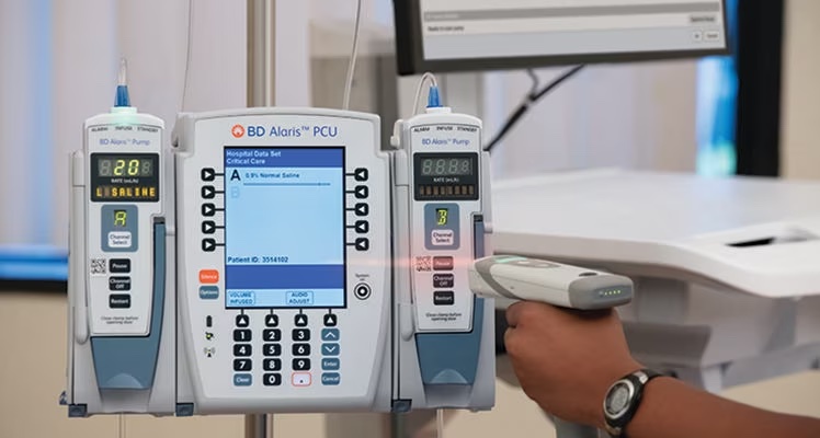 @MackenzieHealth became the first health system in Canada to launch @BDinCanada technology that allows for two-way information flow between an IV medication pump and a patient’s electronic medical record - canhealth.com/2024/04/24/iv-…