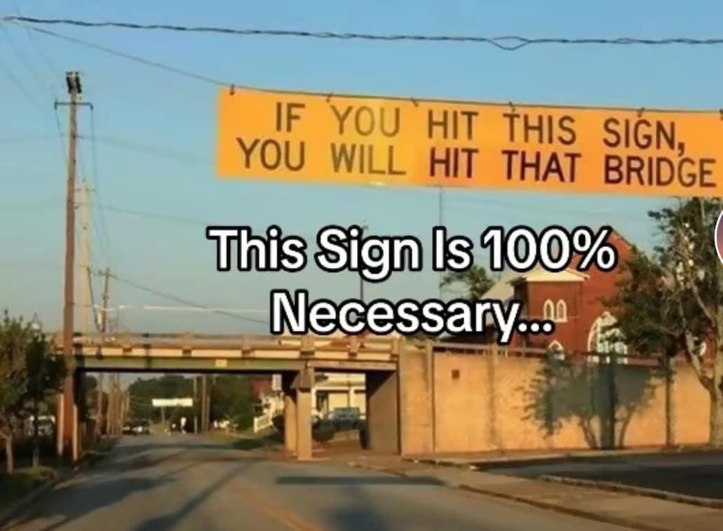 PA needs these. Cause apparently we don’t understand signs that display the height of the bridges.Or clearence signage. 

Friday laughs @PennDOTNews