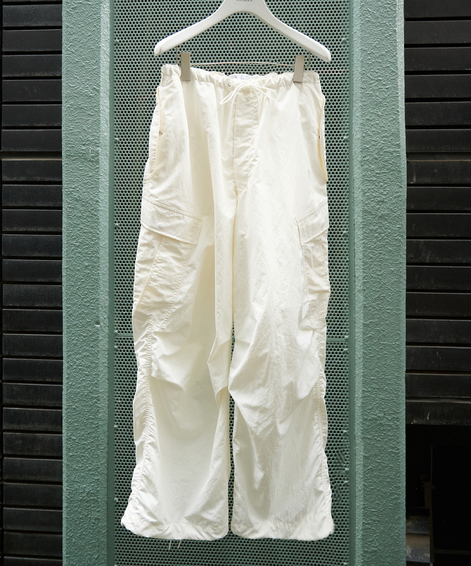 STUDIOUS〈別注〉　ナイロンパンツ 別注〉NYLON PANTS | CPG