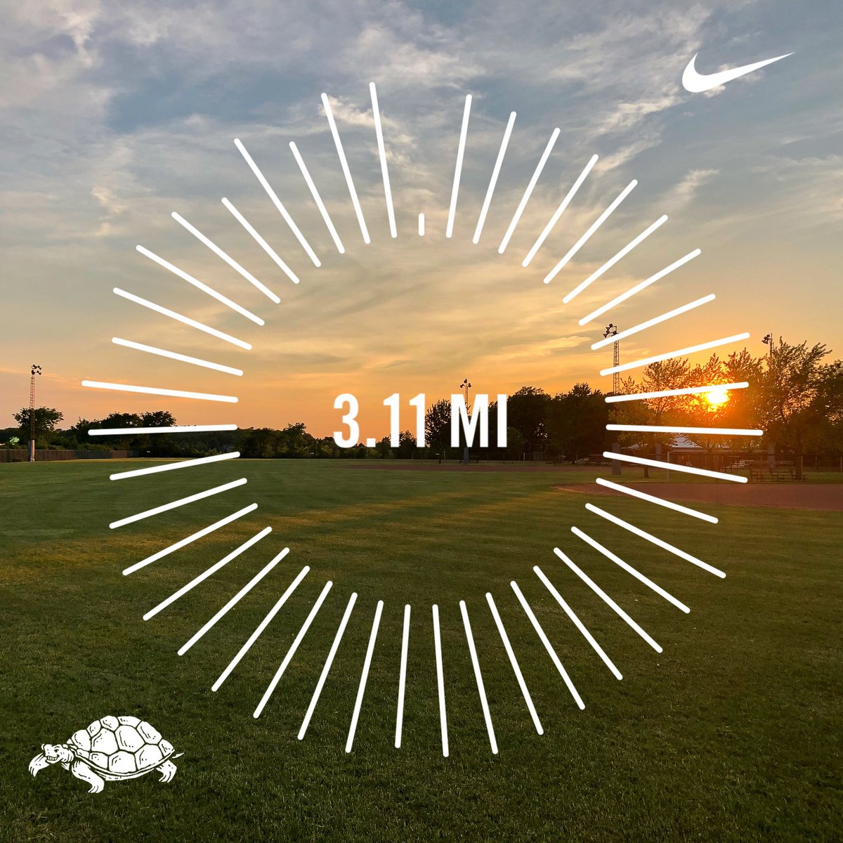 The sunrise during my morning run was amazing! 🌅😍 Another 5K in the bag! 🏃 Wishing everyone a fantastic Friday & a wonderful weekend! 👟☀️☕️😀

#MorningRun #Running #Runner #Run #NRC #Nike #HOKA #Mach6 #SundayRun #MorningRun #HealthyLifestyle #Fitness #HealthyHabits #Outdoors