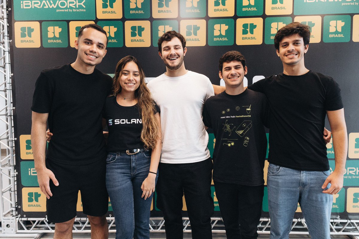 SuperteamBR's tweet photo. Você sabia que existe uma Premiação especial para times universitários dentro do Hackathon Global da @solana?

O que @inteli_e, ITA, @ufersa e @UFSC têm em comum? 

Comunidades dessas Universidades Brasileiras formaram times ou criaram ativações durante o Hackathon! 🔥 https://t.co/XNniHuGM4o