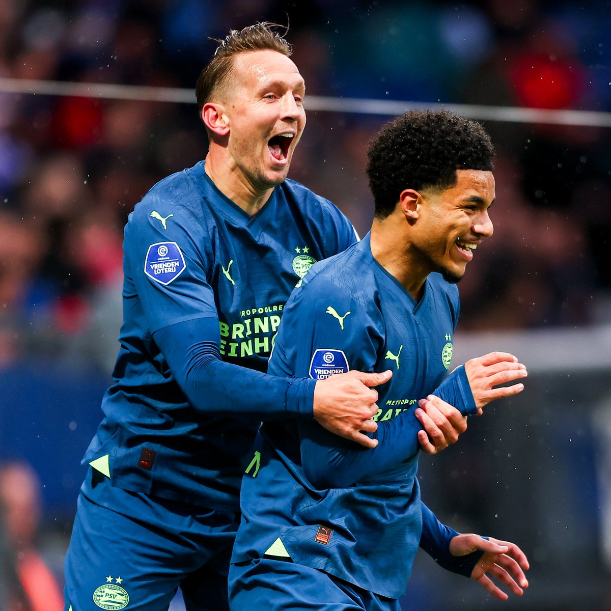 🇳🇱 PSV in Eredivisie this season: 

𝟭𝟬𝟯 scored ⚽️
𝟭𝟳 conceded 🚫
+𝟴𝟲 goal difference 📊

🤯