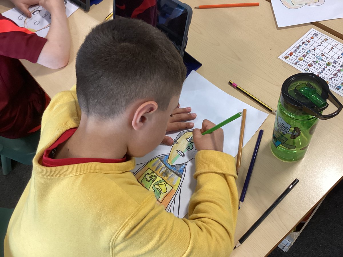 NCPS_Year3's tweet photo. Egypt have been inspired by Pablo Picasso, drawing a self portrait in his unique style. ¡Bravo! 🎨 https://t.co/RkNCPfTHoW