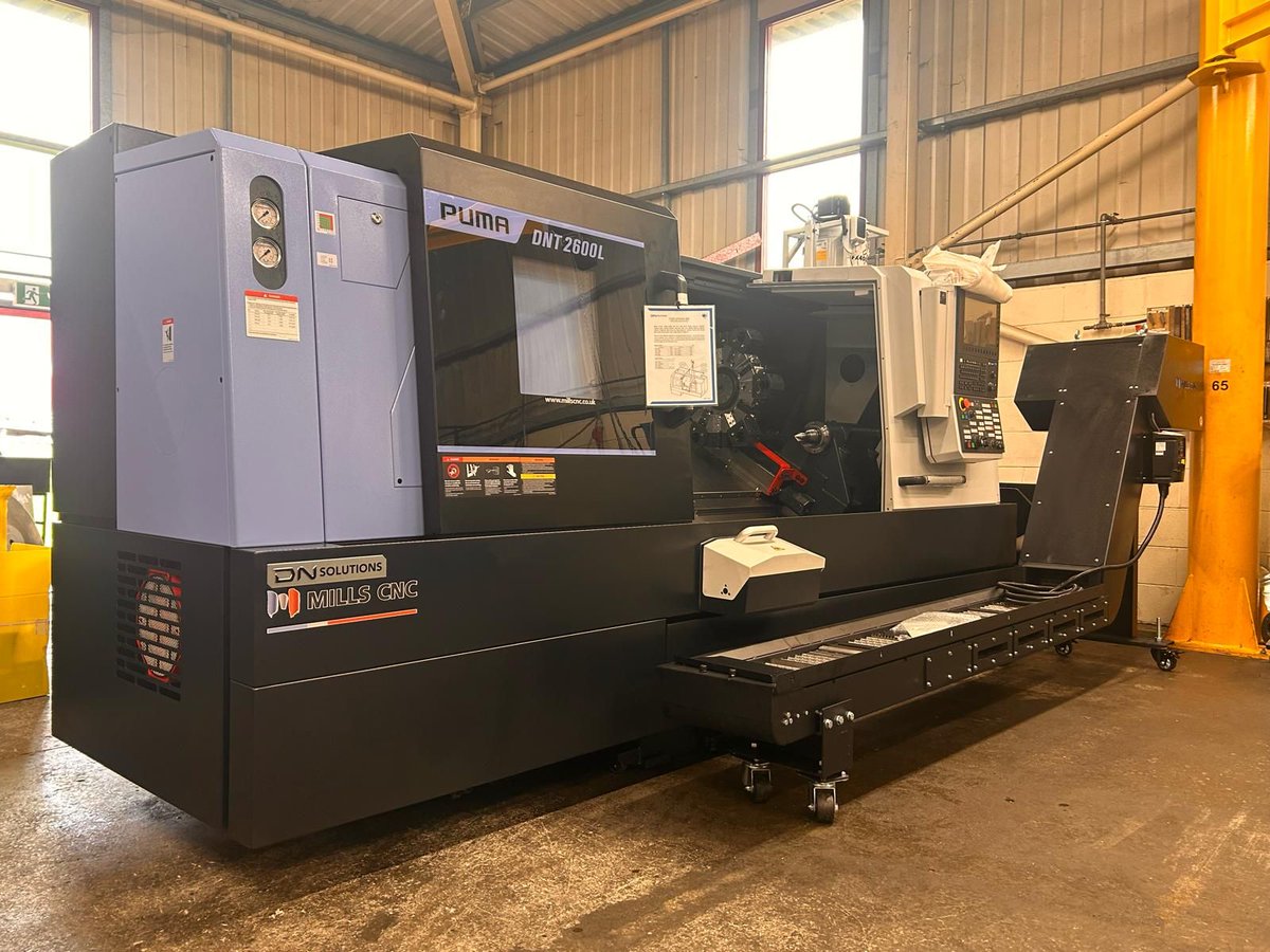 MillsCNC's tweet image. We may have had a busy few weeks at MACH but that&apos;s not stopped our delivery team!! 
Lots of machines have gone out to our customers in the last couple of weeks! 🚚 

#MillsCNC #LikeNoOneElse #DNSolutions #UKManufacturing