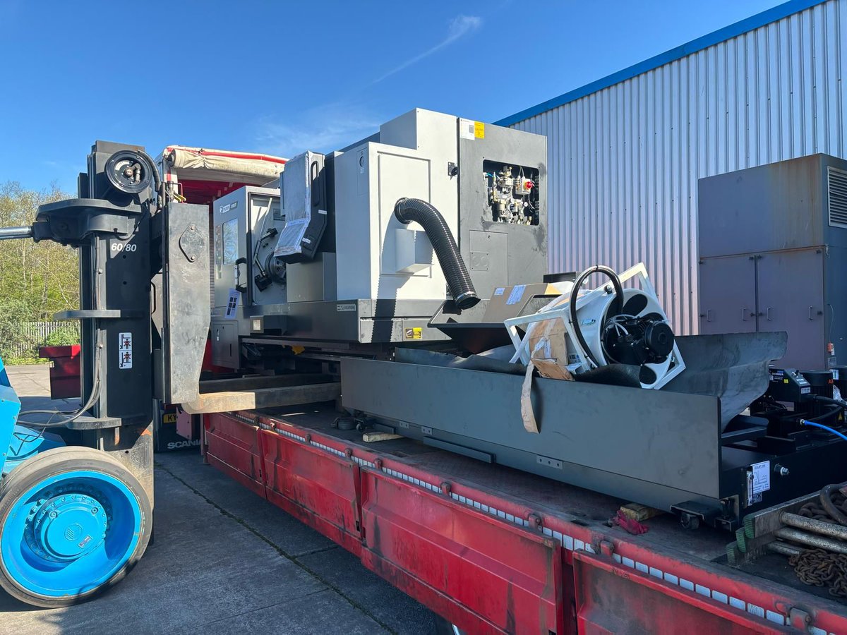 MillsCNC's tweet image. We may have had a busy few weeks at MACH but that&apos;s not stopped our delivery team!! 
Lots of machines have gone out to our customers in the last couple of weeks! 🚚 

#MillsCNC #LikeNoOneElse #DNSolutions #UKManufacturing