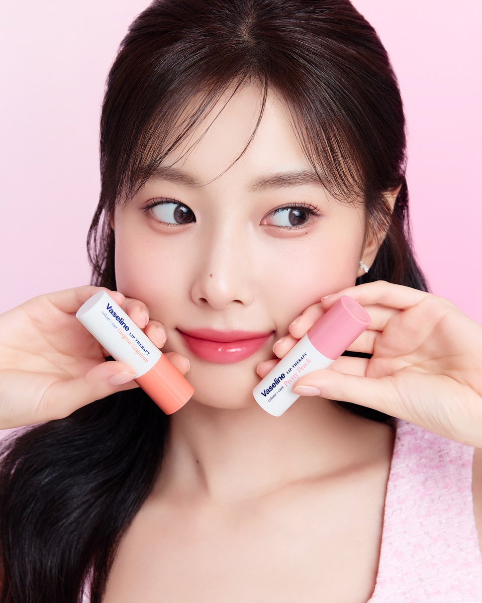 240426 — 📸 Vaseline Korea instagram update

▶️ instagram.com/p/C6NRPclPFsw/…

🍀
#강혜원 #KangHyeWon #カンヘウォン #姜惠元 <a href="/hyemu_official/">Team Hyemdan</a>