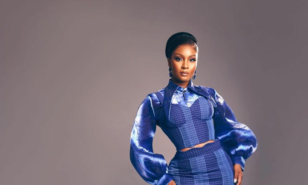 Osas Ighodaro Stunned on the 2024 Times100 Red Carpet | See More Looks dlvr.it/T6326n