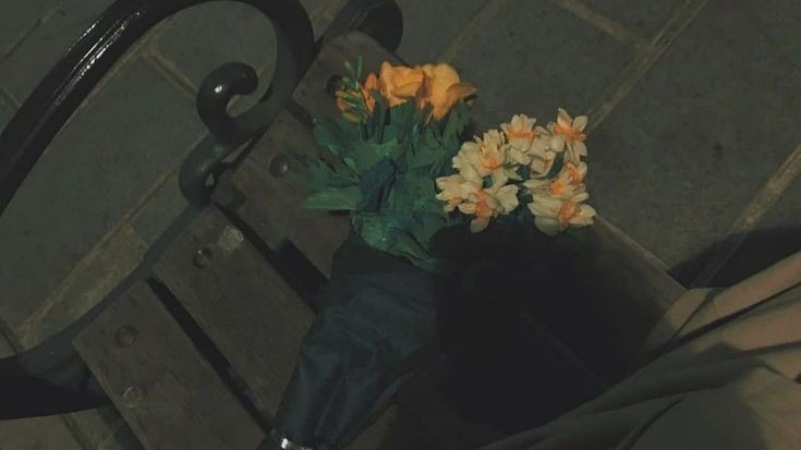 • “Ağlıyordu; sevdamız bir hayalin peşinde...”