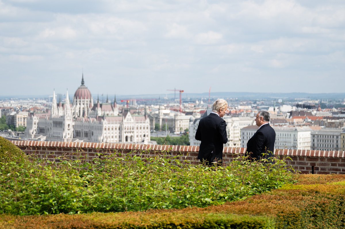 Had a great meeting with @PM_ViktorOrban today in Budapest about the urgent need for a tougher immigration policy!