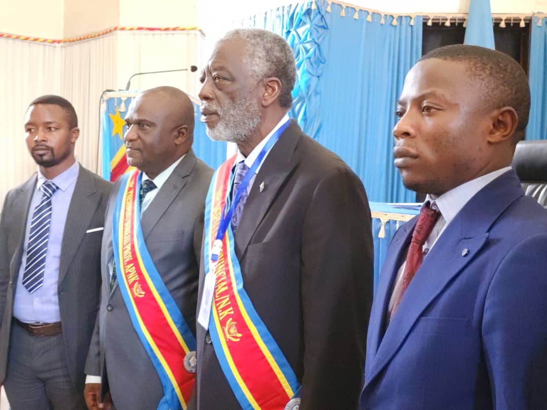 TsongoMagloire's tweet photo. #Apres une bouillerie, #Elvis Mutiri Wa Bashara vient d'être validé député provincial du #Nord-Kivu. C'était après la lecture de l'arrêt du conseil d'Etat qui lui reconnaît en remplacement de #Kambale Nzughundi Daniel. https://t.co/kVEHl9D1Qd