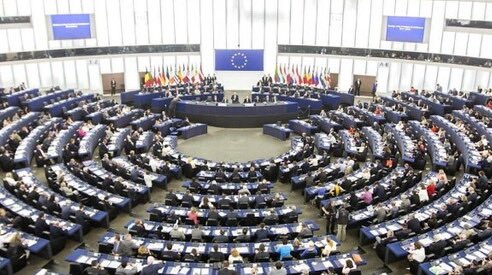 Ieri al Parlamento Europeo Lega FdI e M5S si sono astenuti rispetto ad una risoluzione votata a larghissima maggioranza per chiedere iniziative forti e urgenti per arginare le interferenze soprattutto russe nella politica europea.

La votazione assumeva una particolare rilevanza…