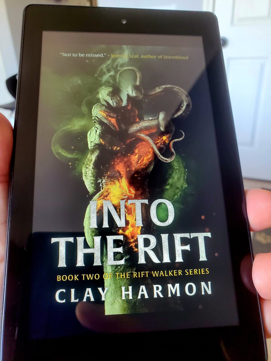 Okay, time to finally get into this one. Been really looking forward to starting it and I can't wait to see where this story goes after the excellent Flames of Mira. #AmReading #IntoTheRift