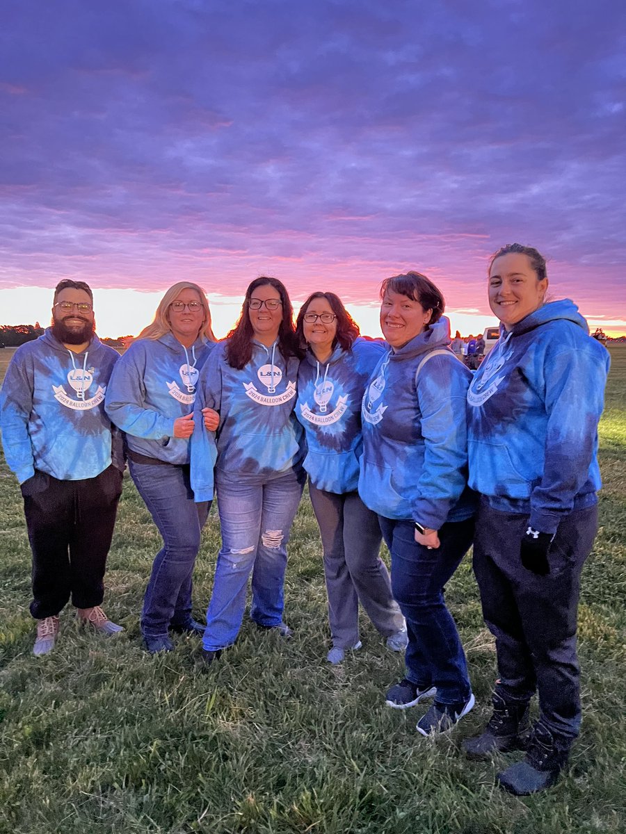 What a morning for the L&N Federal Credit Union Rush Hour Race! Join us tonight , for a second balloon glow or Saturday morning for the Great Balloon Race. Details on times and locations at: discover.kdf.org/great-balloon-…