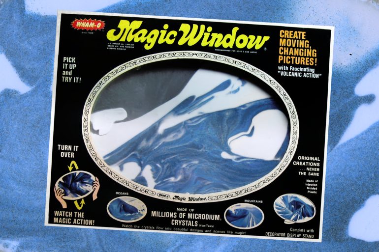 Remember this toy? The Wham-O Magic Window created countless designs, landscapes, seascapes, birds & butterflies. Mesmerizing! #vintagetoys #70snostalgia #70s #clickamericana

👉 See more about this 70s toy: l8r.it/n3XJ