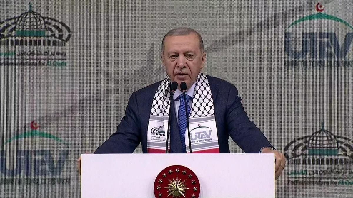 'L'Hitler di oggi [Netanyahu] è il macellaio di Gaza', così il presidente #Erdoğan nel suo discorso alla 5a Conferenza della Piattaforma di #Gerusalemme: 'La mentalità nazista [di #Israele] ha ucciso 35 mila persone a #Gaza. Aggiornamenti a breve... @RadioRadicale #Turchia