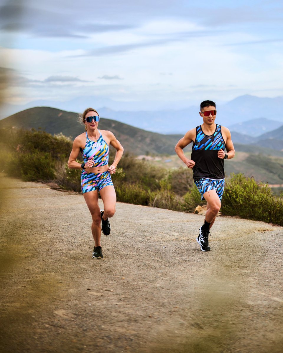 Warm-weather runs require the right gear to stay cool, hydrated & comfortable. Here are 10 essentials for #training in the heat 🔥: ow.ly/NUwW50RjcZm #ElevateYourPerformance @ZootSports