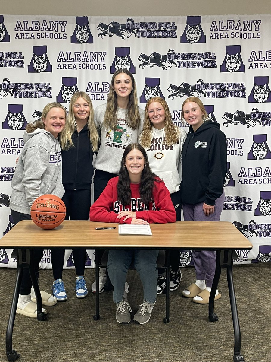 Congratulations @tatumfindley on signing your letter of intent to further your basketball career at St Bens!!! The Bennies got a steal of a great player who has a knack for the big shot and is a great teammate and student. Super excited to watch you play 🏀 #purplepride