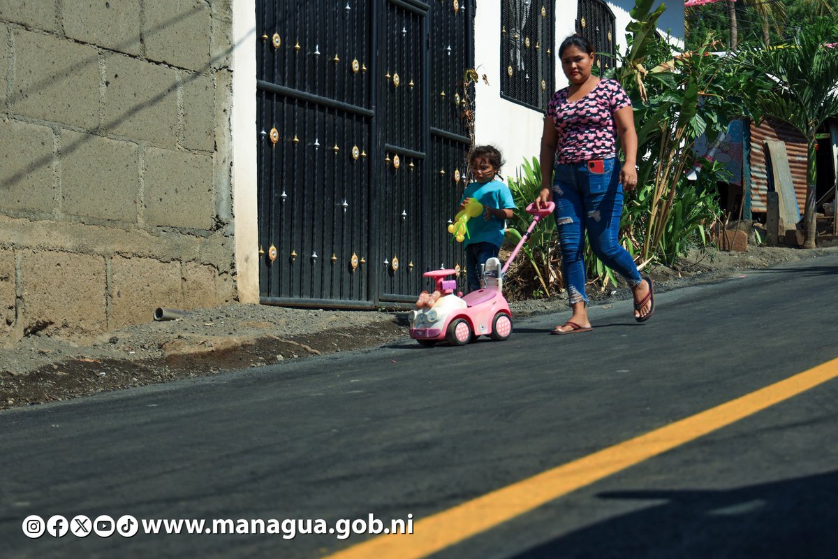 Las mejoras que realiza el programa Calles para el Pueblo, no solo brindan mayor seguridad vial, sino que también eleva la calidad de vida de la comunidad. ¡Seguimos avanzando por un mejor futuro! #SomosVictoriasVerdaderas #SomosPLOMO19 @mijamart88 @Nbalmaceda2 @Magnum76G_