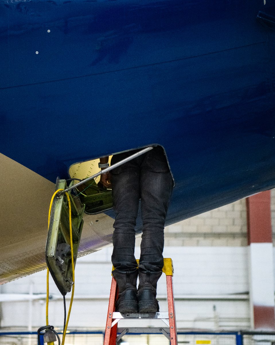 A little hide-and-seek 🤪

#mtce #maintenance #aircraftmaintenance 

#nolinor #nolinoraviation #aviation #goldstandard