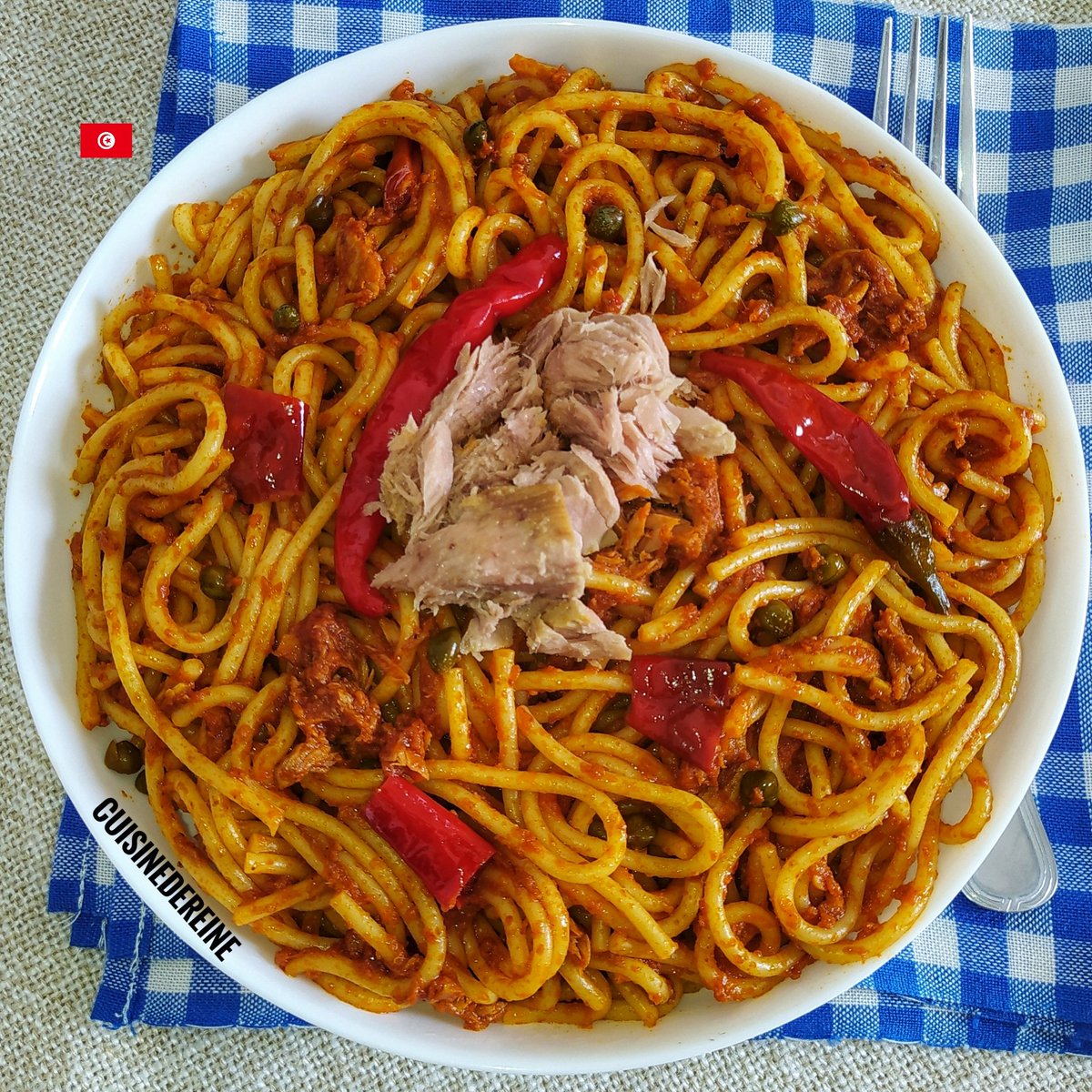 مقرونة بالتن 🇹🇳 طريقة التحضير بالفيديو: youtu.be/6ig4G4M4QvY?si… #Food #Pasta #Spaghetti #Tunisia