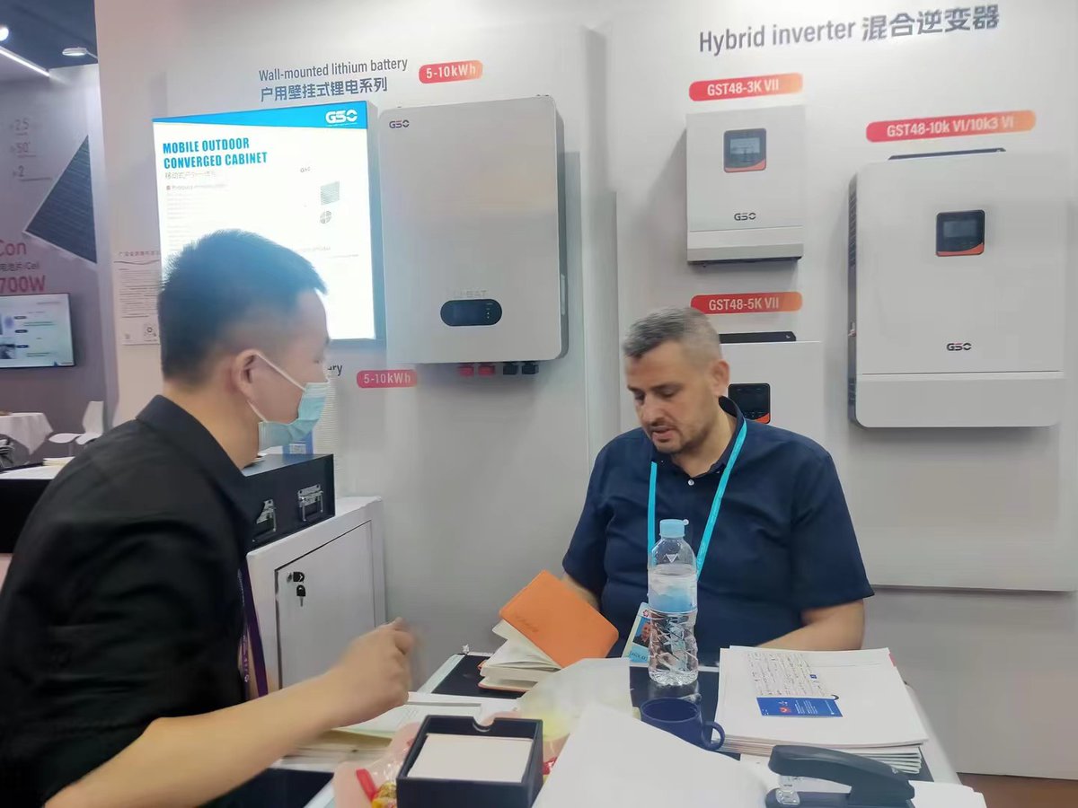 Exciting news! We're thrilled to be sharing our latest products with customers at the Canton Fair. We can't wait to showcase our innovative designs and high-quality goods. Stay tuned for updates on our newest offerings! #CantonFair #NewProducts #Innovation