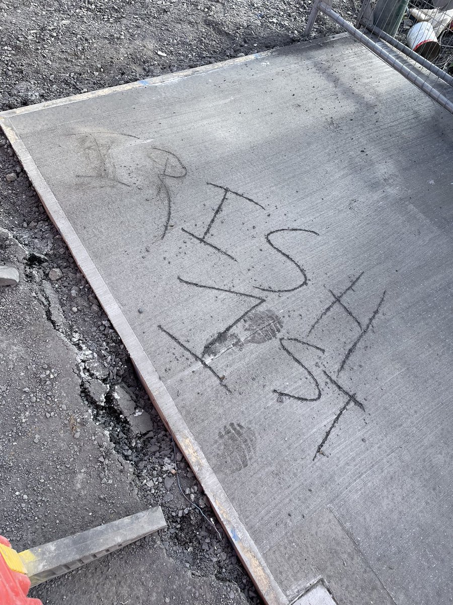 Some rascist graffiti on fresh concrete at #crossguns bridge #phibsboro. Can you get the @DubCityCouncil contractor to address ASAP - thanks. Might be CCTV for @gardatraffic to obtain. Thanks public reps.