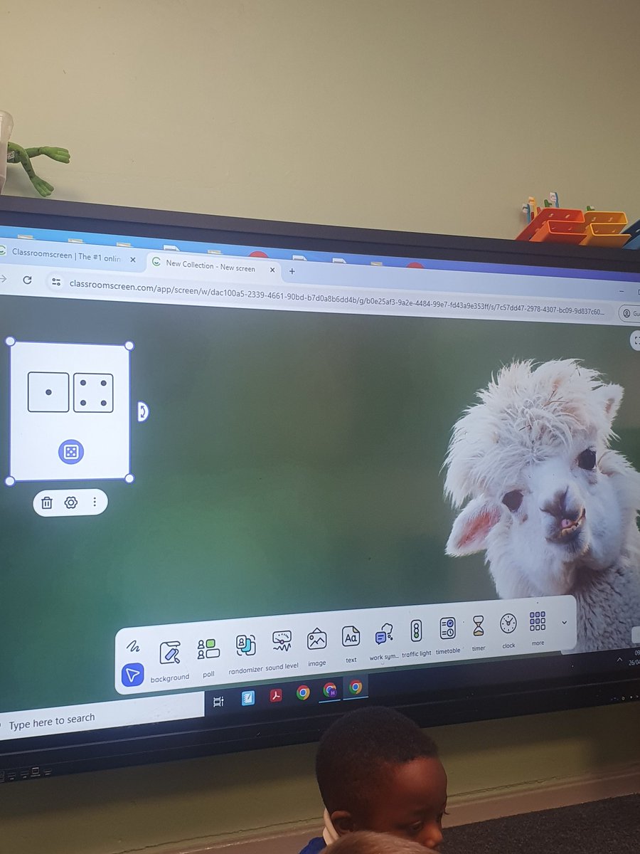 donna_mgl's tweet image. Nursery @BriscoeLaneWOT @MGLWorldNews are rolling the dice this morning to see how many steps Beebot needs to take #unpluggedcomputing #Computationalthinking