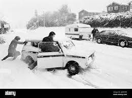 If you think today is cold and frosty let me take you back to April 26th 1981. The Midlands experienced a severe snowstorm with 10-20cm of snow for most of us with power line icing causing extensive power cuts too. It was the latest and most potent April snow in recorded history.