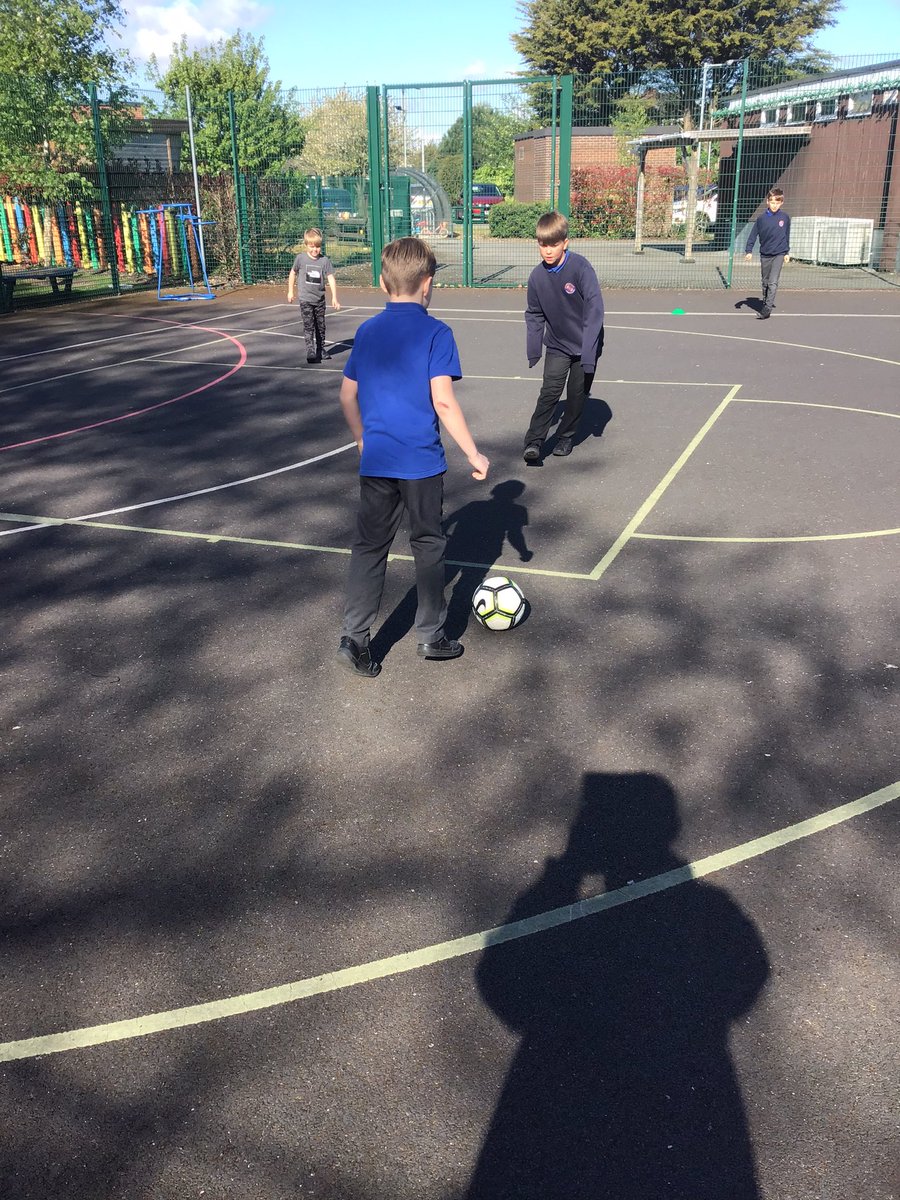 Halebank C E Primary School tweet media