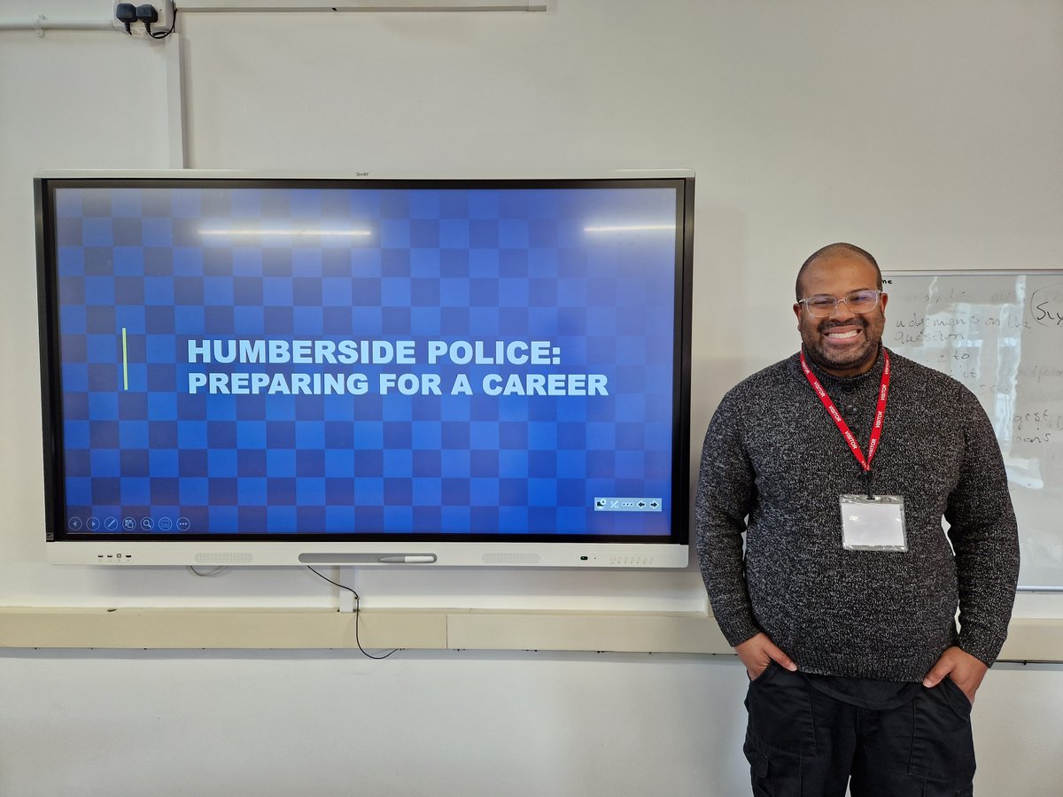 A huge thank you to Justin from @thehumbersidepolice

Another inspiring talk to our students who thoroughly enjoyed the talk and information provided!

#humbersidepoliceforce #inspired #holdernesscampus