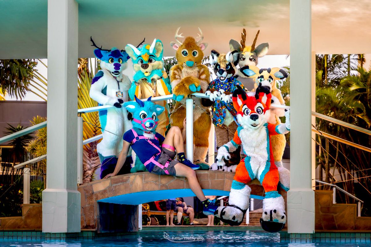 When the coatracks come to town 🤭

📸 - <a href="/KaisunDerg/">Kaisun (Sean)</a>