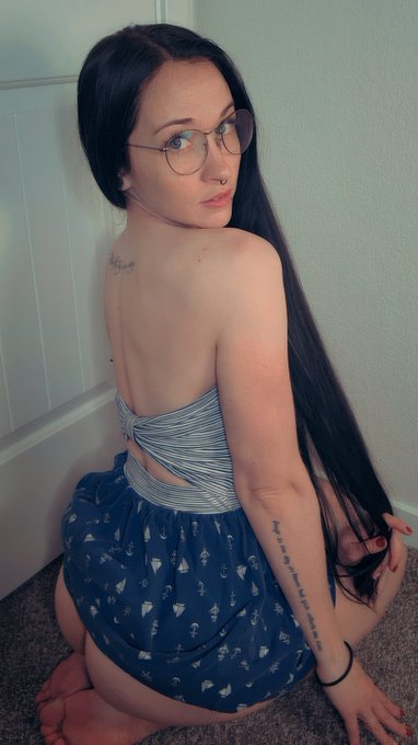 💙 TONIGHT 💙 Live cum show : FREE for subscribers (OF/LF) Hangout/Pregame starting around 6pm. Show up